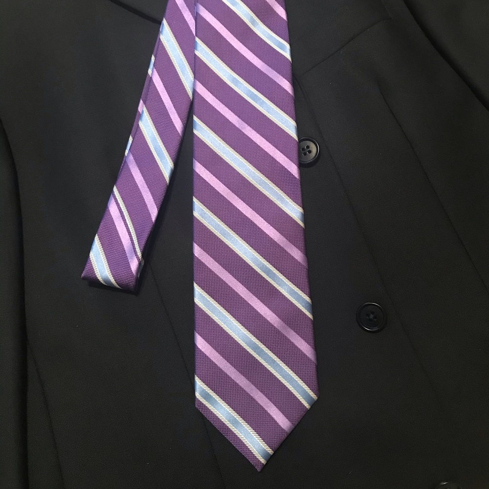 **Price Drop** Brooks Brothers Tie